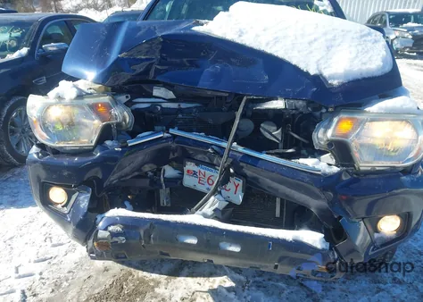 2013 Toyota Tacoma Base V6 z USA, uszkodzony, nr VIN 3TMLU4EN4DM126328